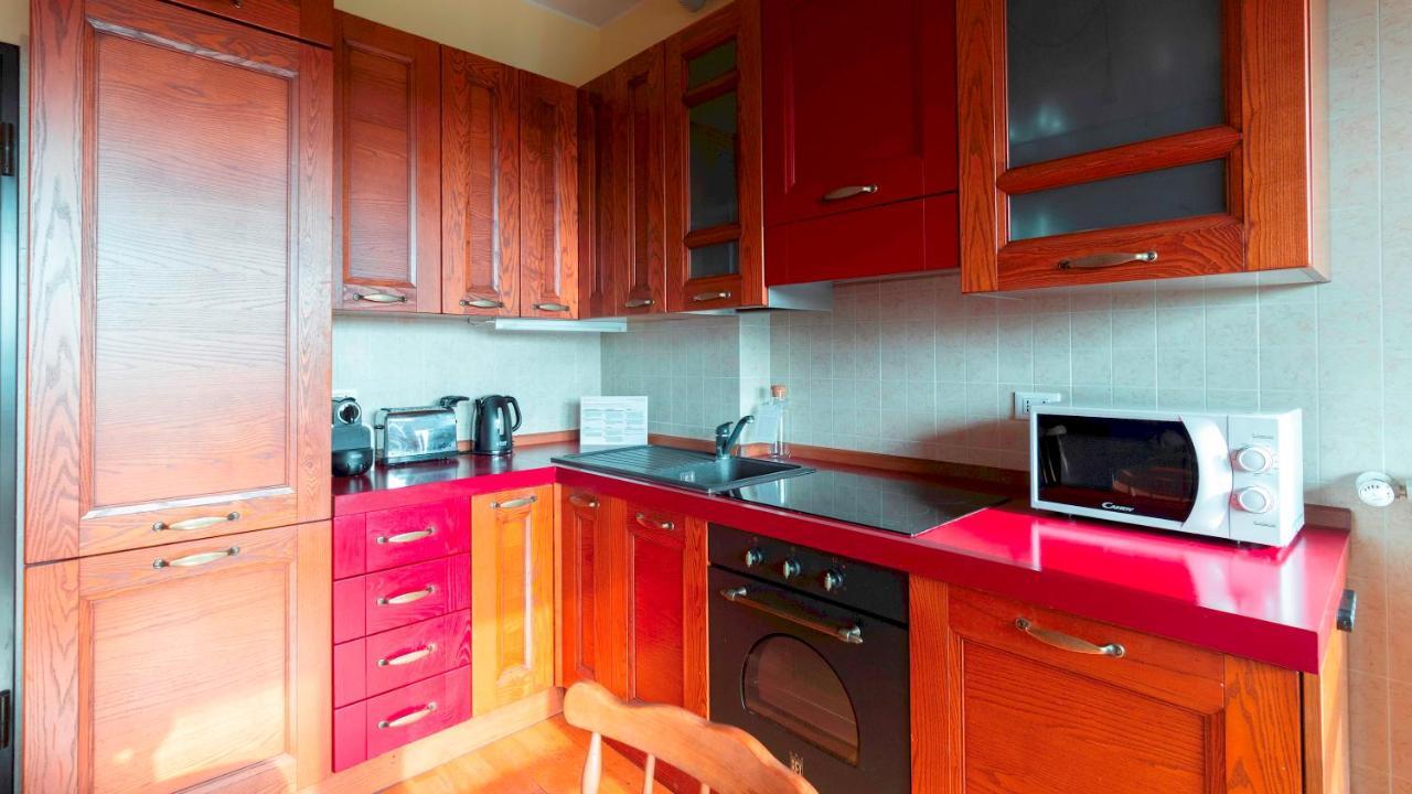 Italianway - Tolstoi 1 Appartement Milaan Buitenkant foto